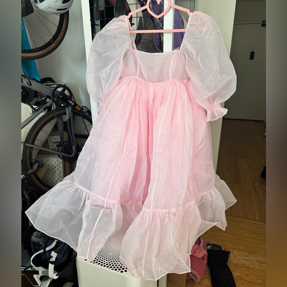 Selkie pink puff dress nwt size xs